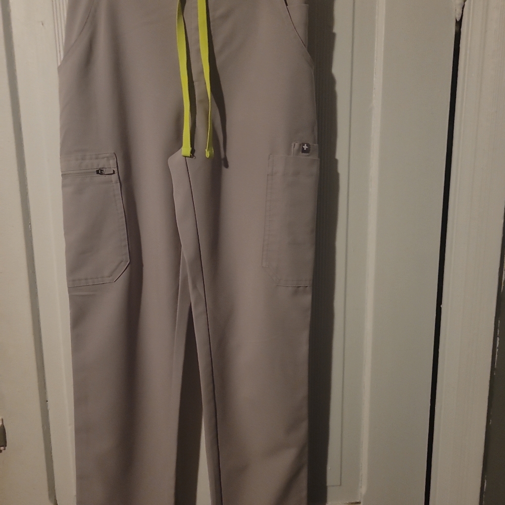 Figs Tan Skinny Pants with Sleek Design